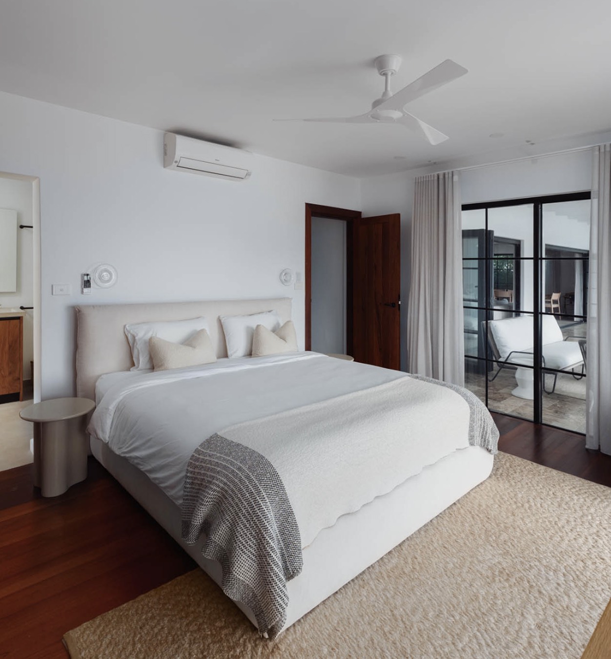 room-level-1